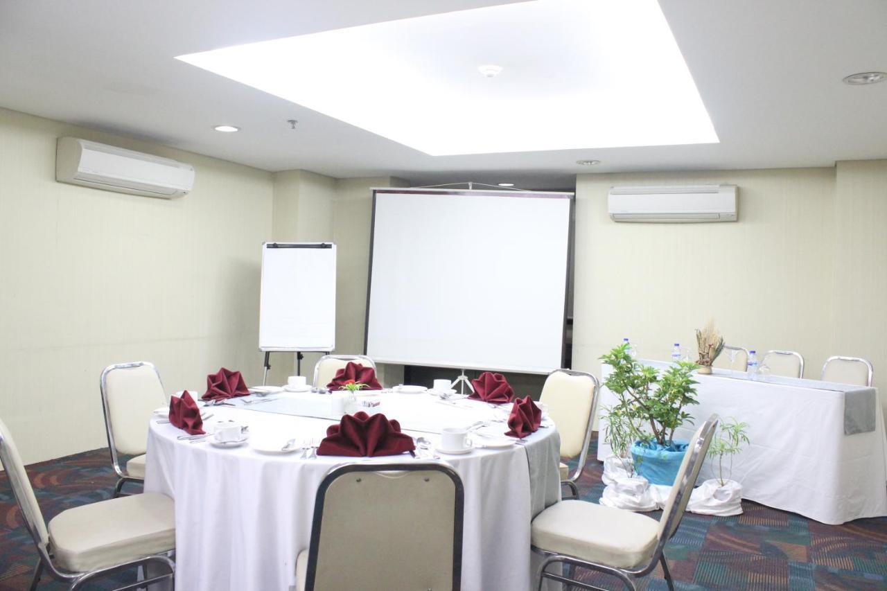 Sahid Mutiara Karawaci Tangerang Exterior foto